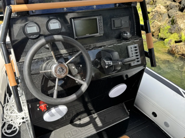 Schlauchboot mit oder ohne Skipper 3D Tender mieten in La Forêt-Fouesnant