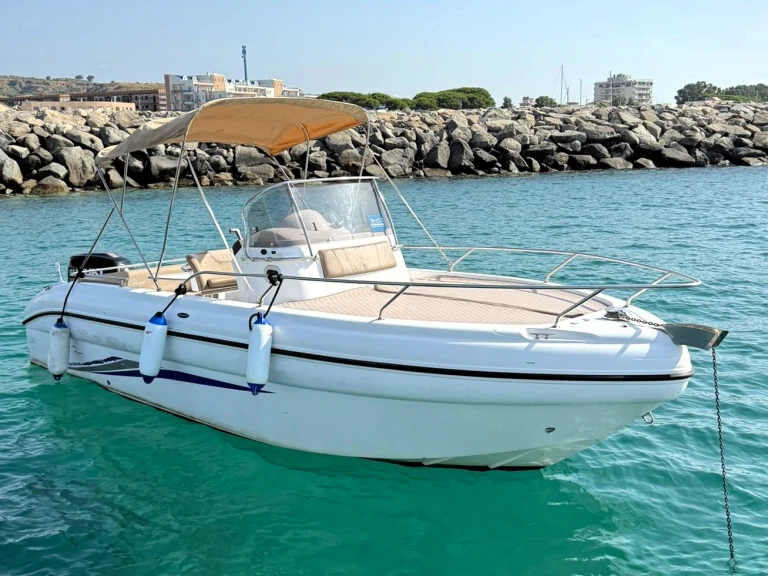 Motorboot mieten in Italien zum besten Preis