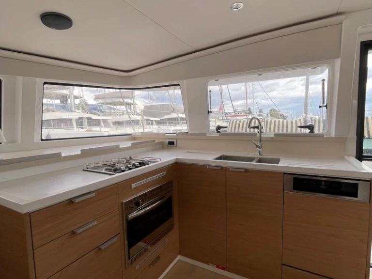 YachtCharter in Álimos - Bali Bali 4.4 auf SamBoat