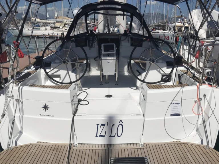 Segelboot mieten in Ajaccio - Jeanneau Sun Odyssey 389
