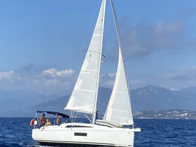 Bootsverleih Bénéteau Oceanis 30.1 Ajaccio Samboat