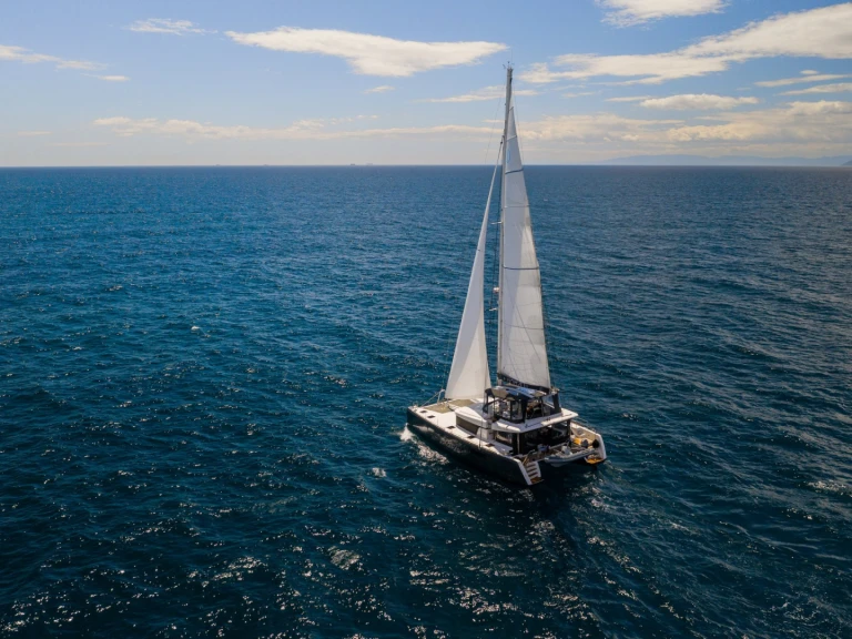 Katamaran mieten in Athens Marina zum besten Preis