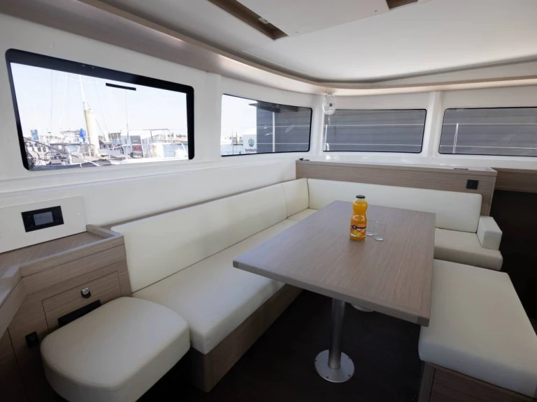 YachtCharter in Pianottoli-Caldarello - Lagoon Lagoon 46 auf SamBoat