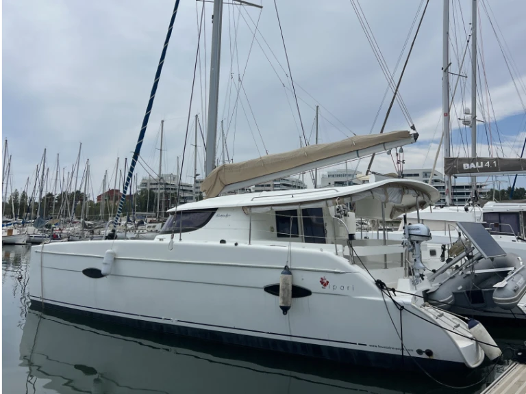 Ein Fountaine Pajot Lipari 41 mieten in Canet-en-Roussillon
