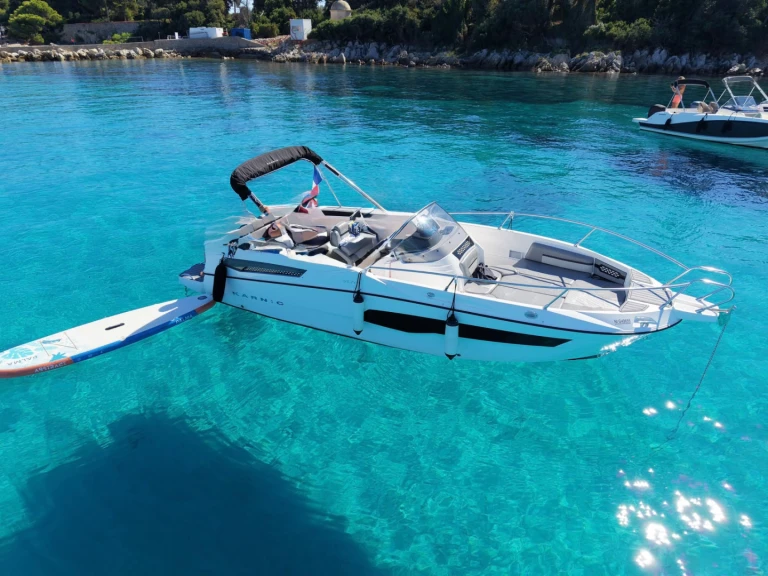 Motorboot mieten in Mandelieu-la-Napoule zum besten Preis