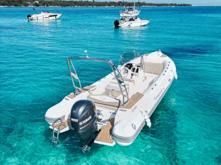 Schlauchboot mieten in Mandelieu-la-Napoule zum besten Preis