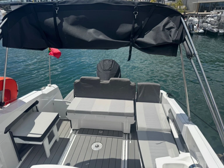 Boot mieten Porto do Funchal günstig R8S