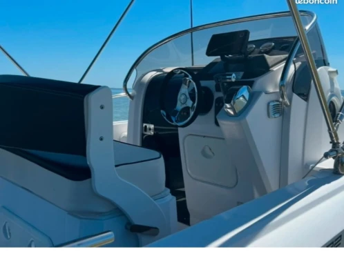 Ein Ranieri Shadow 22 S mieten in Le Grau-d'Agde