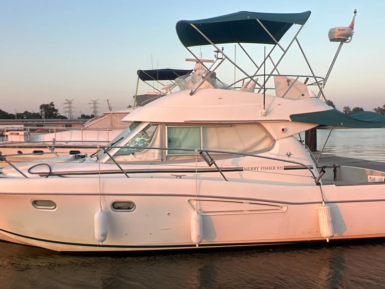 Motorboot mieten in Real Club Marítimo de Huelva - Jeanneau Merry Fisher 925 Fly
