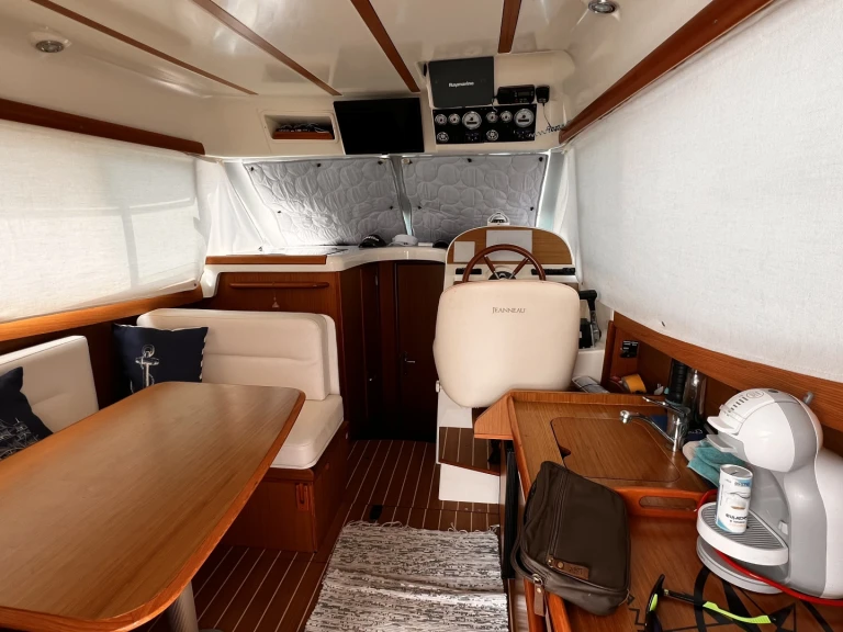 Bootsverleih Jeanneau Merry Fisher 925 Fly Real Club Marítimo de Huelva Samboat