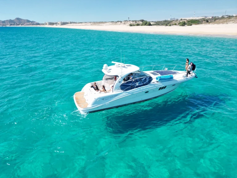 YachtCharter in Cabo San Lucas - Sea Ray Sea Ray 455 Sundancer auf SamBoat