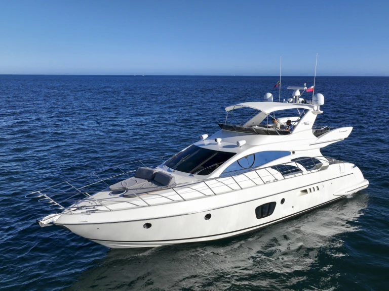 Vermietung Motorboot Azimut mit Führerschein
