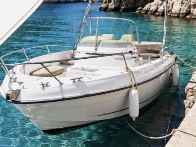 Motorboot mieten in Marseille - Cap-Ferret 550 Open