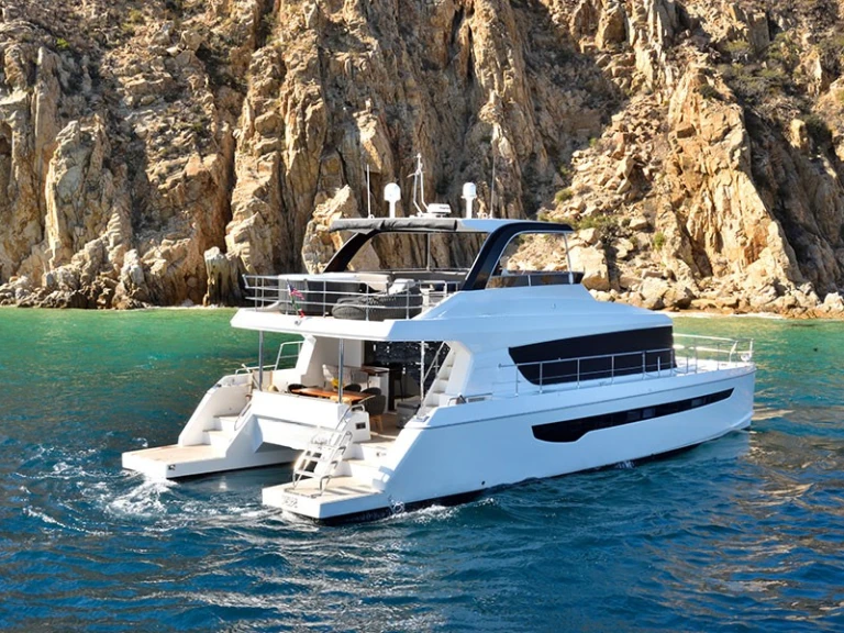 Ein Iliad 60 Catamaran mieten in Cabo San Lucas