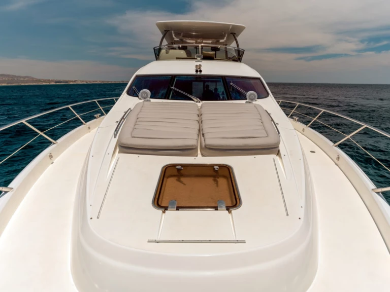 Vermietung Yacht Sunseeker mit Führerschein