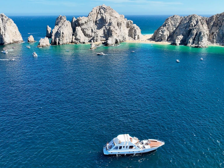 Yacht mieten in Cabo San Lucas zum besten Preis