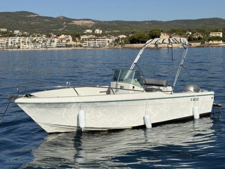 Motorboot mieten in La Ciotat - Jeanneau Cap Camarat 575