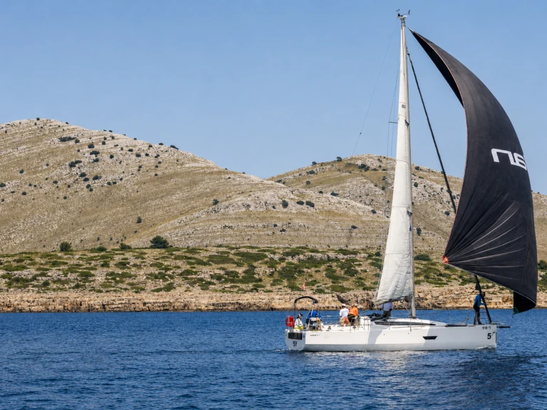 Segelboot mieten in Betina - Elan E4