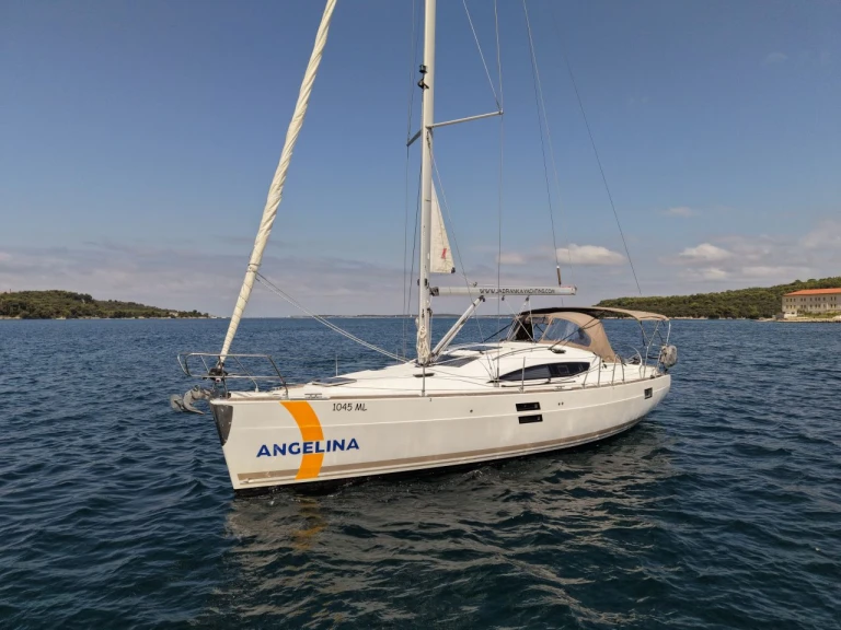 YachtCharter in Pula - Elan Impression 40 auf SamBoat