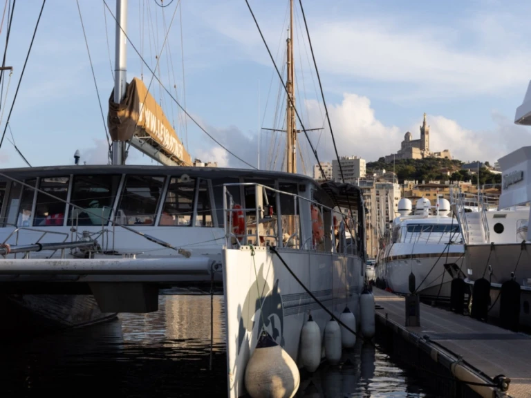 Katamaran mieten in Marseille zum besten Preis