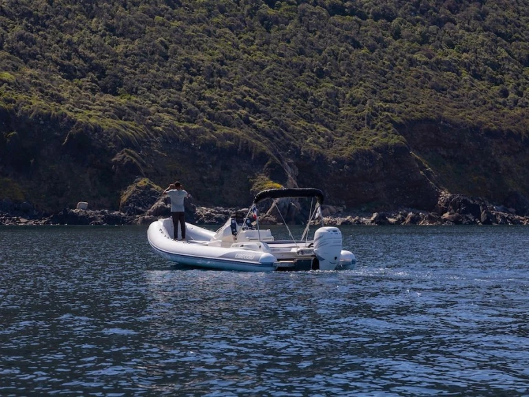 YachtCharter in Coti-Chiavari - Kardis KARDIS 880 APACHE auf SamBoat