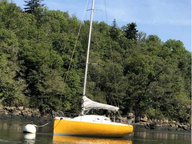 Ein Gl-Composite Django mieten in Fouesnant