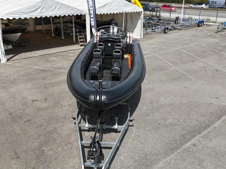 Bootsverleih Searib's SR 8.60 PRO Vannes Samboat