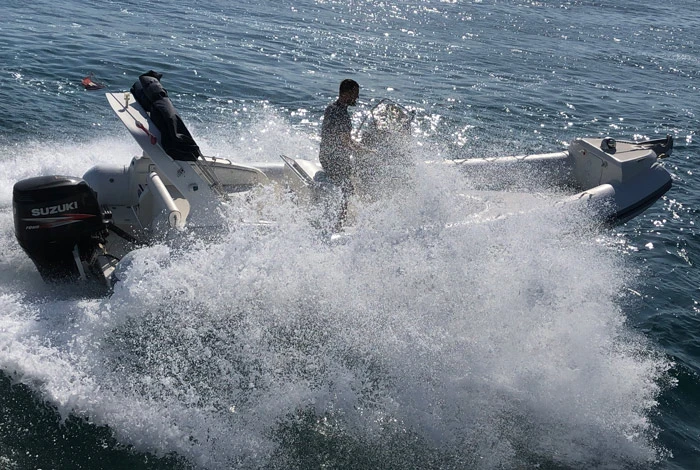 Nuova Jolly King 720 Extreme mieten Biograd na Moru