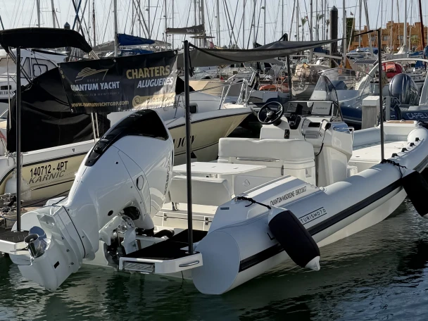 Schlauchboot mieten in Marina de Portimão - Lomac Turismo 7.0