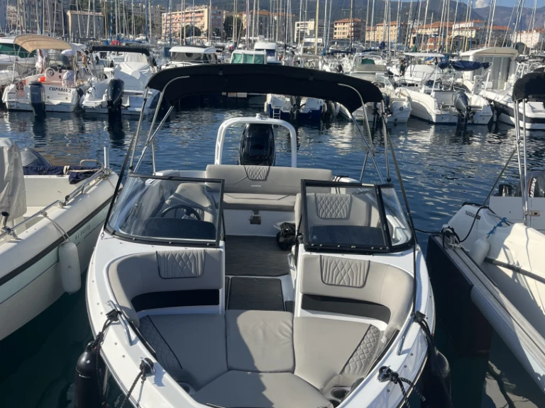Boot mieten Ajaccio günstig GT 225