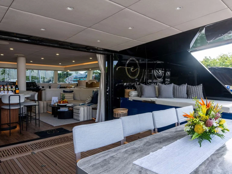 Vermietung Yacht Sunreef mit Führerschein