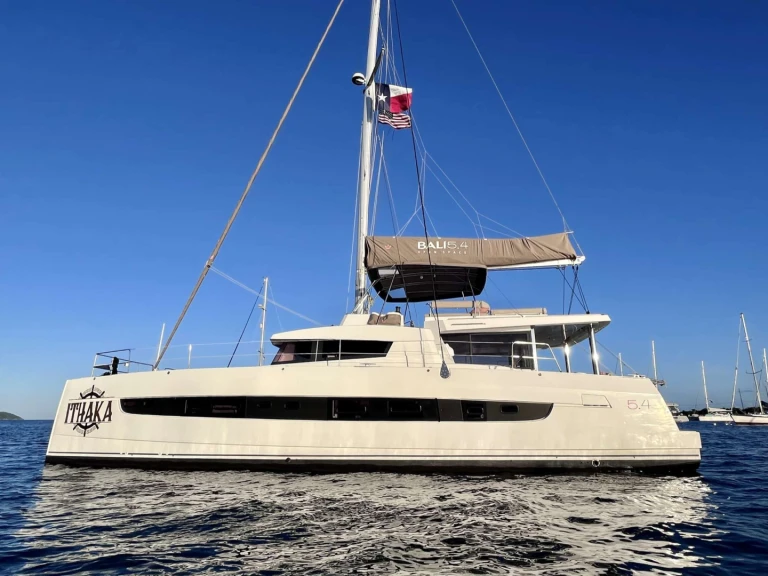 Bootsverleih Bali ITHAKA Britische Jungferninseln Samboat