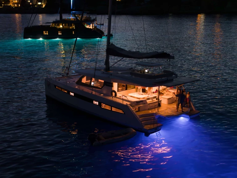 Vermietung Yacht Leopard mit Führerschein