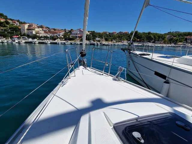 Segelboot mieten in Pula - Bavaria Cruiser 37