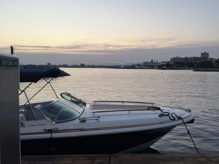 Motorboot mieten in Saint-Raphaël zum besten Preis