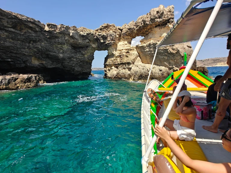 Motorboot mieten in St. Paul's Bay zum besten Preis