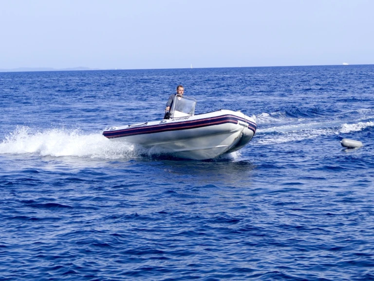 Bootsverleih sportis Mc4700 Le Brusc Samboat