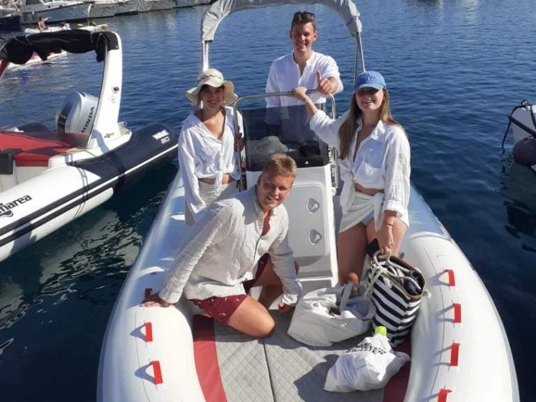 Vermietung Schlauchboot Marel mit Führerschein