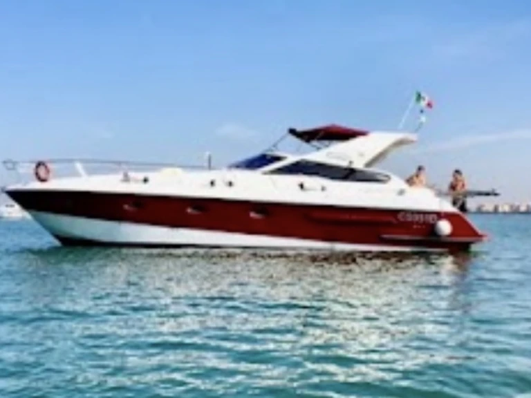 Giorgi-Marine Must 45 mieten Italien