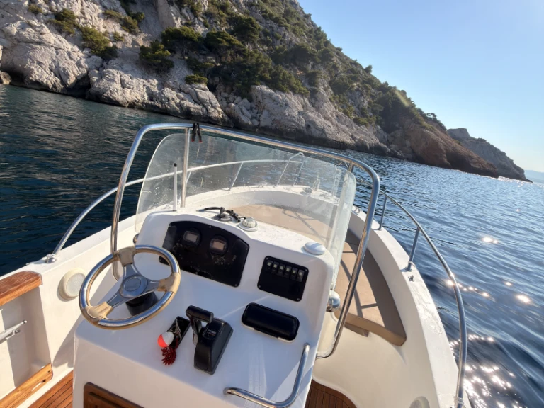 Motorboot mieten in Le Rouet zum besten Preis