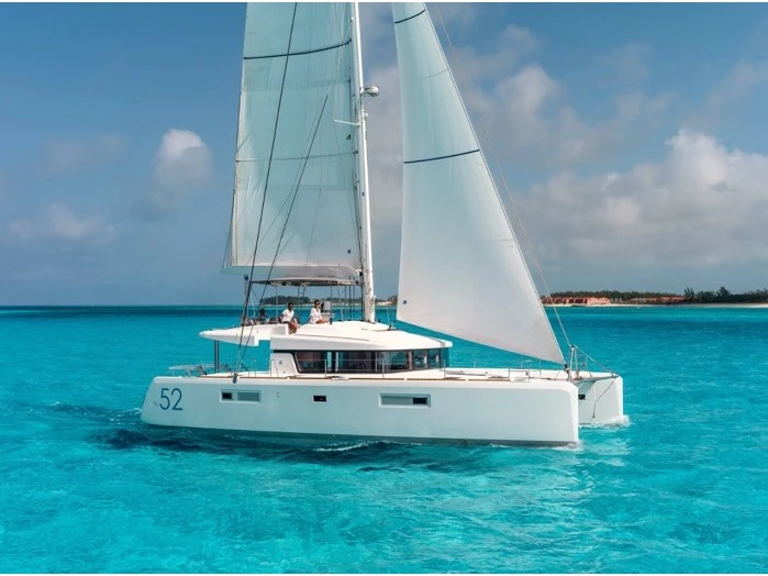 YachtCharter in Furnari - Lagoon Lagoon 52 F auf SamBoat