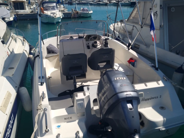 YachtCharter in Saint-Laurent-du-Var - Pacific Craft Pacific Craft 545 Open auf SamBoat
