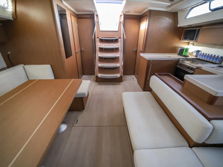 Segelboot mieten in Castellammare del Golfo - Bénéteau Oceanis 51.1