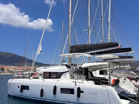 Katamaran mieten in Ajaccio zum besten Preis