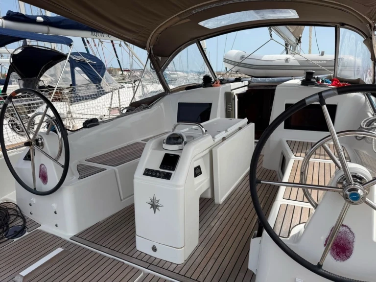 Jeanneau Sun Odyssey 410 mieten Cecina
