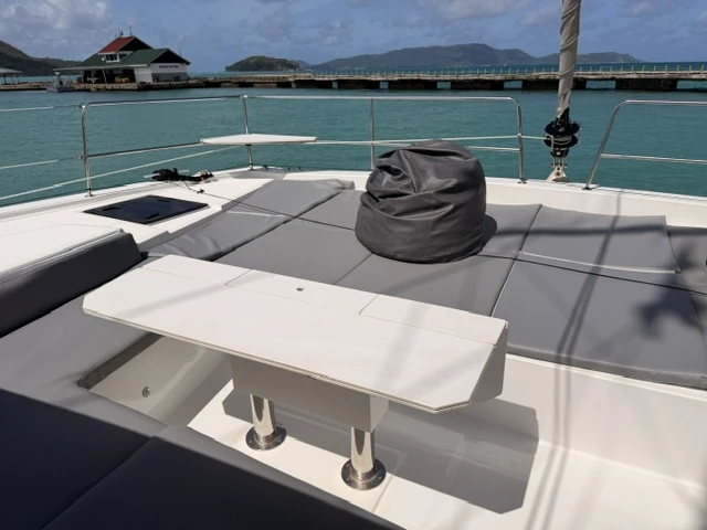 Katamaran mieten in Praslin Island zum besten Preis