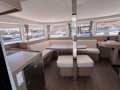 Katamaran mit oder ohne Skipper Lagoon mieten in Ajaccio