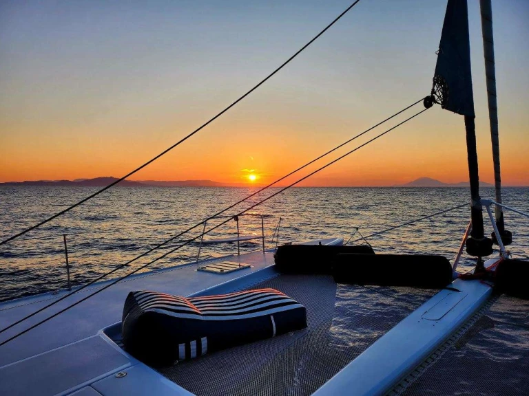 Vermietung Yacht Catana mit Führerschein