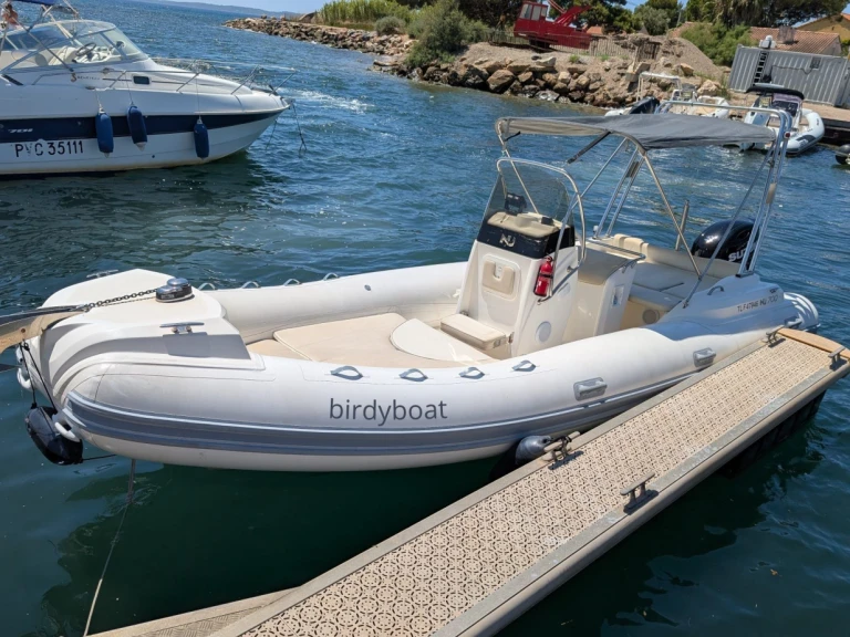 Schlauchboot mieten in Hyères zum besten Preis