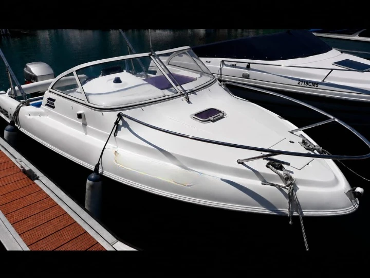 Motorboot mieten in Vilaboa zum besten Preis